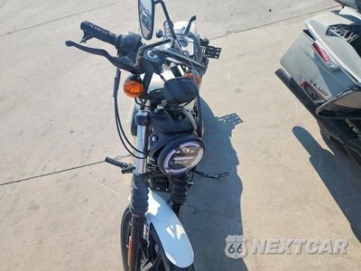 Piąte zdjęcie samochodu w środku: 2018 HARLEY-DAVIDSON XL883 IRON 883 VIN:1HD4LE21XJC419841 - miniatura