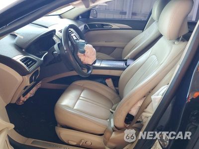 Zdjęcie 7 z 12 samochodu: 2017 LINCOLN MKZ PREMIERE VIN:3LN6L5A95HR645231 - miniatura