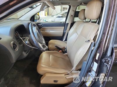 Zdjęcie 7 z 12 samochodu: 2014 JEEP COMPASS LIMITED VIN:1C4NJDCB1ED831997 - miniatura
