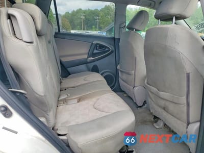 Zdjęcie 11 z 13 samochodu: 2011 TOYOTA RAV4 BASE VIN:2T3ZF4DVXBW056092 - miniatura