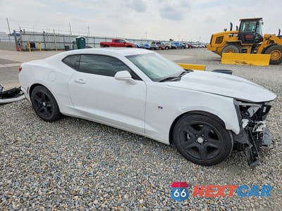 Czwarte zdjęcie samochodu z boku: 2020 CHEVROLET CAMARO LS VIN:1G1FB1RX4L0107513 - miniatura