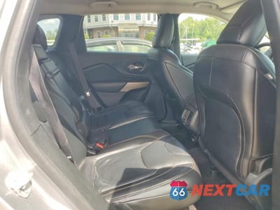 Zdjęcie 11 z 13 samochodu: 2017 JEEP CHEROKEE LATITUDE VIN:1C4PJMCB2HW632314 - miniatura