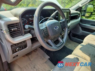 Zdjęcie 8 z 13 samochodu: 2023 FORD F250 SUPER DUTY VIN:1FTBF2BT3PED42792 - miniatura