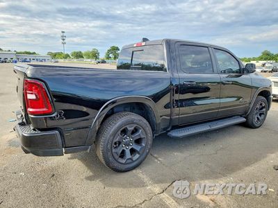 Trzecie zdjęcie samochodu z tyłu: 2025 RAM 1500 BIG HORN/LONE STAR VIN:1C6SRFFP9SN774167 - miniatura