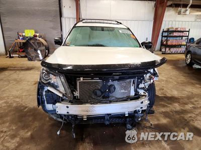 Piąte zdjęcie samochodu w środku: 2020 NISSAN PATHFINDER SL VIN:5N1DR2CM5LC627227 - miniatura