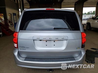 Zdjęcie 6 z 13 samochodu: 2017 DODGE GRAND CARAVAN SXT VIN:2C4RDGCGXHR799915 - miniatura
