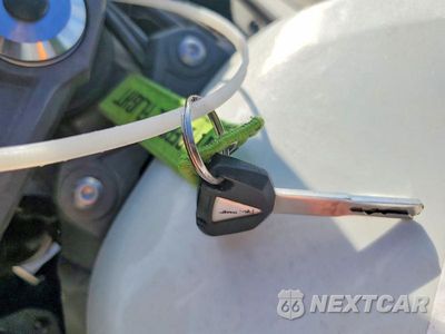 Zdjęcie 8 z 9 samochodu: 2024 KAWASAKI ZX636 K VIN:JKBZXJK10RA000026 - miniatura