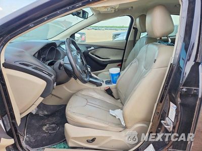Zdjęcie 7 z 12 samochodu: 2012 FORD FOCUS SEL VIN:1FAHP3M22CL237383 - miniatura