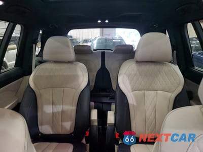 Zdjęcie 10 z 13 samochodu: 2019 BMW X7 XDRIVE50I VIN:5UXCX4C58KLB39979 - miniatura