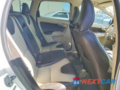 Zdjęcie 11 z 13 samochodu: 2011 VOLVO XC60 T6 VIN:YV4902DZ6B2153062 - miniatura
