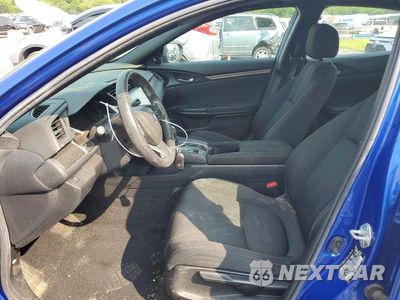 Zdjęcie 7 z 12 samochodu: 2017 HONDA CIVIC EX VIN:SHHFK7H58HU430058 - miniatura