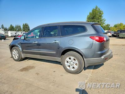 Drugie zdjęcie samochodu z przodu: 2011 CHEVROLET TRAVERSE LS VIN:1GNKVEED1BJ281748 - miniatura