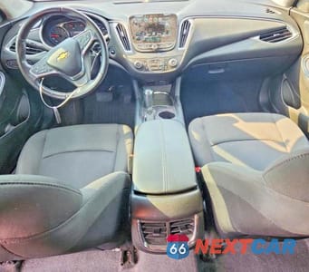 Zdjęcie 8 z 12 samochodu: 2018 CHEVROLET MALIBU LT VIN:1G1ZD5ST4JF288922 - miniatura