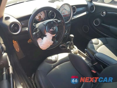 Zdjęcie 8 z 13 samochodu: 2013 MINI COOPER S CLUBMAN VIN:WMWZG3C56DT576656 - miniatura