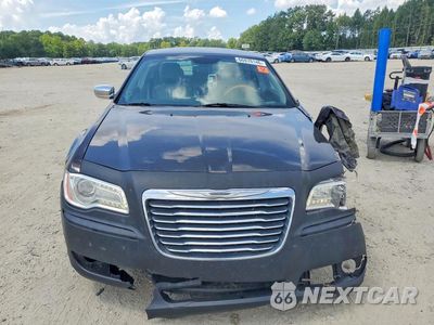 Piąte zdjęcie samochodu w środku: 2013 CHRYSLER 300C VIN:2C3CCAEG5DH565740 - miniatura