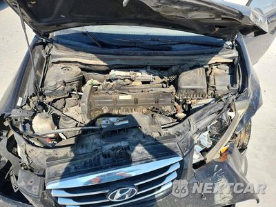 Zdjęcie 11 z 12 samochodu: 2010 HYUNDAI ELANTRA GLS VIN:KMHDU4AD0AU132504 - miniatura