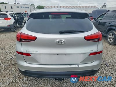 Zdjęcie 6 z 13 samochodu: 2019 HYUNDAI TUCSON SE VIN:KM8J2CA47KU896659 - miniatura