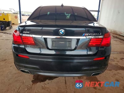 Zdjęcie 6 z 12 samochodu: 2013 BMW 7 SERIES LXI VIN:WBAYF8C56DD140167 - miniatura