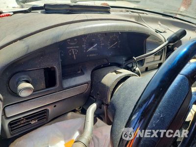 Zdjęcie 9 z 12 samochodu: 1995 FORD F150 VIN:1FTEX15N7SKB44826 - miniatura