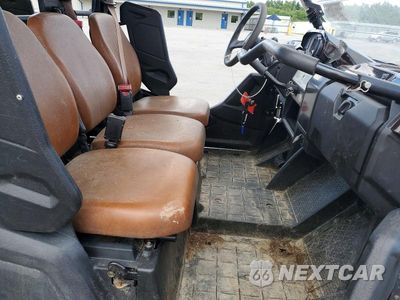 Piąte zdjęcie samochodu w środku: 2017 YAMAHA VIKING VI UTILITY VEHICLE VIN:5Y4AMD8YXHA101327 - miniatura