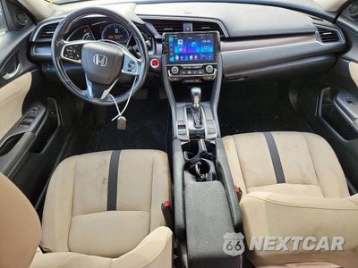 Zdjęcie 8 z 12 samochodu: 2019 HONDA CIVIC EX VIN:19XFC1F32KE002514 - miniatura