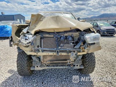 Piąte zdjęcie samochodu w środku: 2020 TOYOTA TACOMA TRD OFF-ROAD VIN:3TMCZ5AN7LM320296 - miniatura