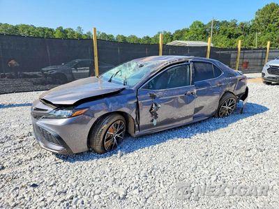 2023 TOYOTA CAMRY SE 4T1G11AK6PU736084 - główne zdjęcie licytacji z USA - miniatura