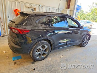 Trzecie zdjęcie samochodu z tyłu: 2024 FORD ESCAPE ST LINE SELECT VIN:1FMCU9NA2RUA97744 - miniatura