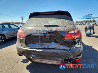 Zdjęcie 6 z 13 samochodu: 2014 PORSCHE CAYENNE S HYBRID VIN:WP1AE2A24ELA50535 - miniatura
