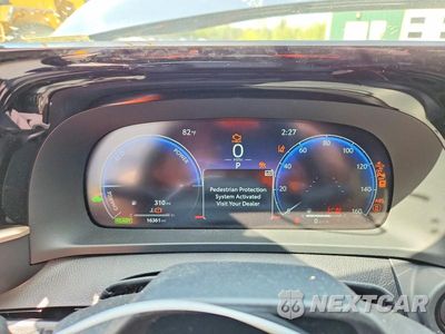 Zdjęcie 9 z 13 samochodu: 2025 TOYOTA CROWN SIGNIA LIMITED VIN:JTDACAAJ8S3010978 - miniatura