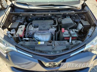 Zdjęcie 12 z 13 samochodu: 2018 TOYOTA RAV4 XLE VIN:JTMWFREV0JJ173899 - miniatura