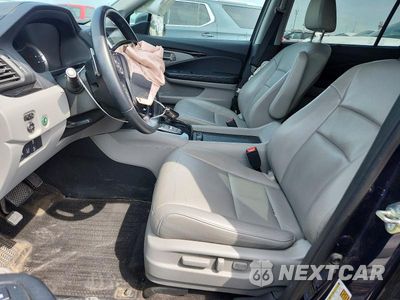 Zdjęcie 7 z 13 samochodu: 2016 HONDA PILOT TOURING VIN:5FNYF6H98GB018118 - miniatura