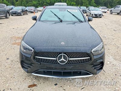 Piąte zdjęcie samochodu w środku: 2023 MERCEDES-BENZ E 350 4MATIC VIN:W1KZF8EB6PB175811 - miniatura