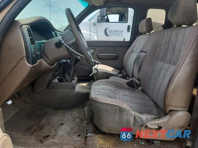 Zdjęcie 7 z 12 samochodu: 1998 TOYOTA TACOMA BASE VIN:4TAVL52N8WZ164745 - miniatura
