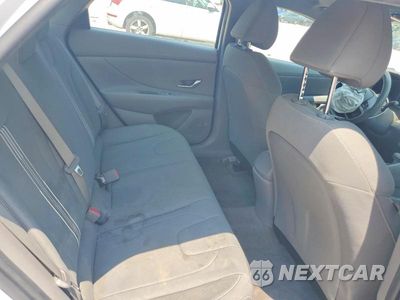 Zdjęcie 10 z 12 samochodu: 2023 HYUNDAI ELANTRA BLUE VIN:KMHLM4AJ6PU075686 - miniatura