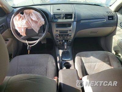 Zdjęcie 8 z 13 samochodu: 2011 FORD FUSION S VIN:3FAHP0GAXBR337345 - miniatura