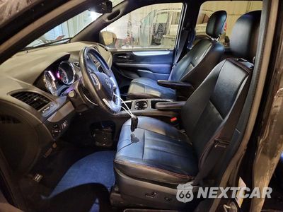 Zdjęcie 7 z 13 samochodu: 2018 DODGE GRAND CARAVAN GT VIN:2C4RDGEG1JR255631 - miniatura