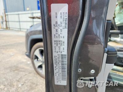 Zdjęcie 13 z 13 samochodu: 2019 JEEP COMPASS LATITUDE VIN:3C4NJCBB3KT699312 - miniatura