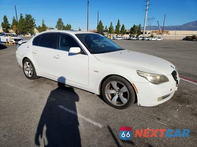 Czwarte zdjęcie samochodu z boku: 2008 BMW 528 I VIN:WBANU53558C114405 - miniatura
