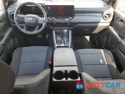 Zdjęcie 8 z 12 samochodu: 2026 CHEVROLET COLORADO VIN:1GCPSBEK1T1175242 - miniatura