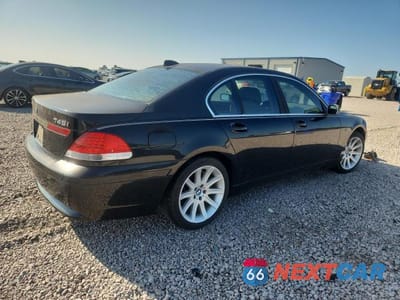 Trzecie zdjęcie samochodu z tyłu: 2004 BMW 745 I VIN:WBAGL63494DP70555 - miniatura