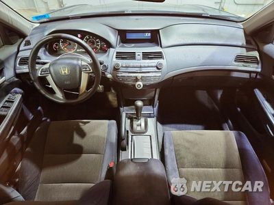 Zdjęcie 8 z 13 samochodu: 2008 HONDA ACCORD LX VIN:1HGCP26348A113544 - miniatura