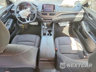 Zdjęcie 8 z 12 samochodu: 2024 NISSAN ALTIMA SV VIN:1N4BL4DV5RN379354 - miniatura