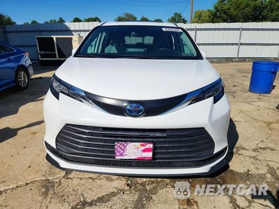 Piąte zdjęcie samochodu w środku: 2022 TOYOTA SIENNA LE VIN:5TDBSKFC4NS044376 - miniatura