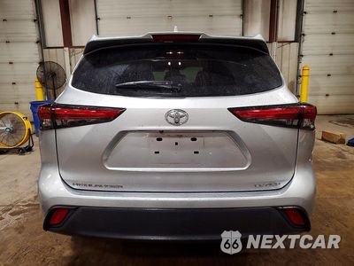 Zdjęcie 6 z 14 samochodu: 2021 TOYOTA HIGHLANDER LE VIN:5TDBZRBH4MS150766 - miniatura