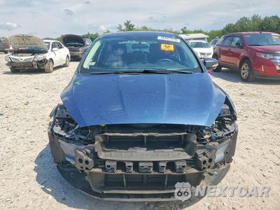 Piąte zdjęcie samochodu w środku: 2018 FORD FOCUS TITANIUM VIN:1FADP3N20JL283787 - miniatura