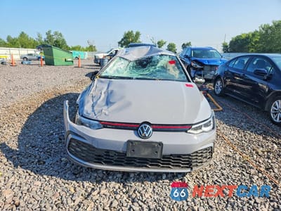 Piąte zdjęcie samochodu w środku: 2024 VOLKSWAGEN GTI S VIN:WVWGA7CD5RW116940 - miniatura
