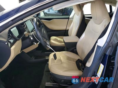 Zdjęcie 7 z 13 samochodu: 2015 TESLA MODEL S 85D VIN:5YJSA1H27FF082062 - miniatura