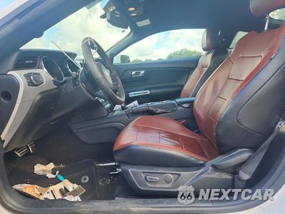 Zdjęcie 7 z 12 samochodu: 2015 FORD MUSTANG VIN:1FA6P8TH1F5344878 - miniatura