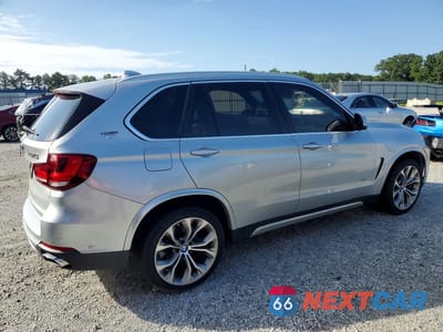 Trzecie zdjęcie samochodu z tyłu: 2017 BMW X5 XDR40E VIN:5UXKT0C3XH0V96878 - miniatura
